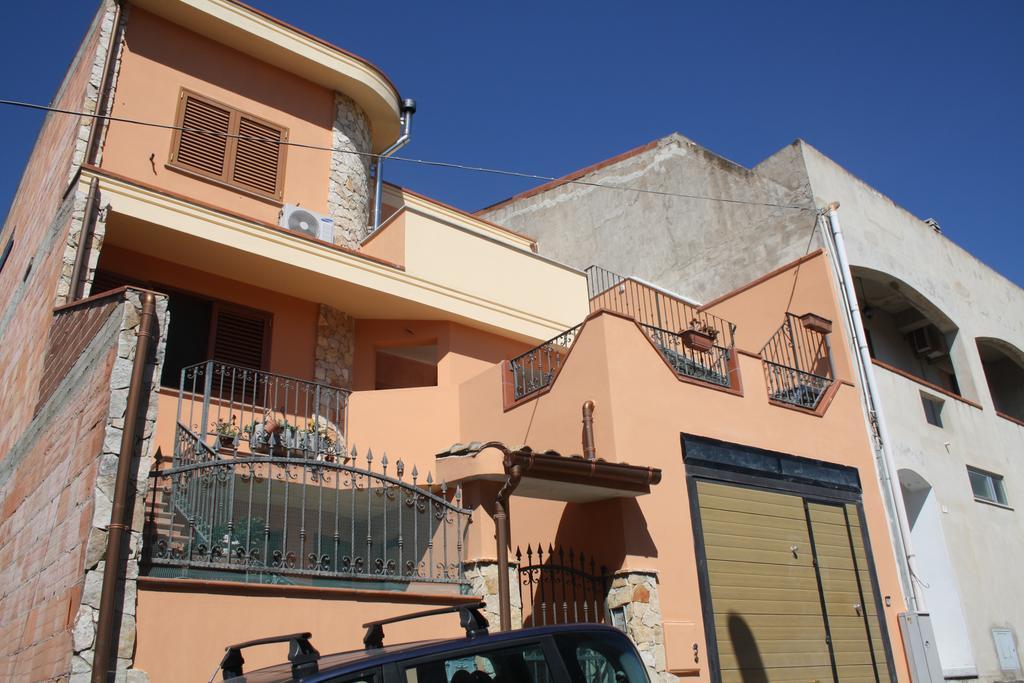 La Pavoncella Panzió Villaputzu Kültér fotó