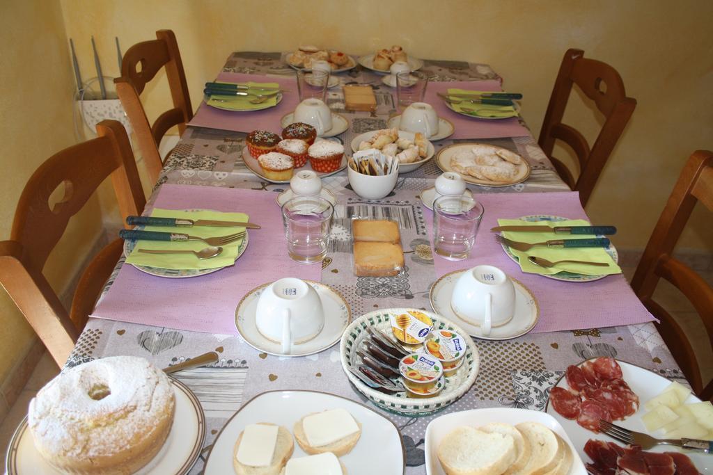 La Pavoncella Panzió Villaputzu Kültér fotó
